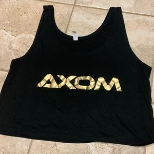 Women’s AXOM tank size large